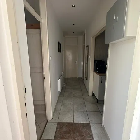 Injic Apartman