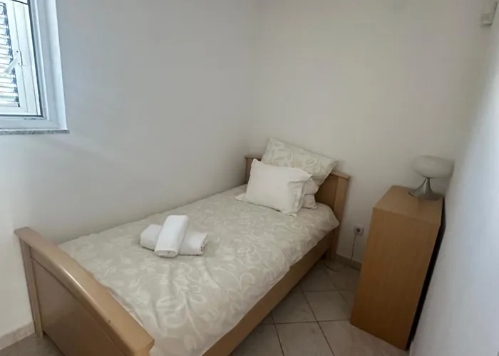 Injic Apartmán Petrcane